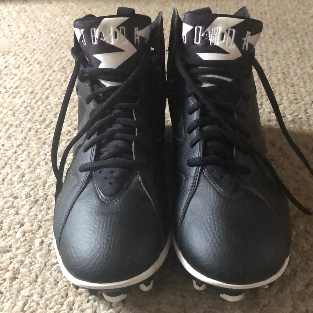 Air Jordan Retro7’s Football Cleats.